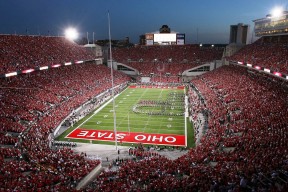 爱游戏在线-明晨足协杯焦点战！本菲卡迎战上海申花，小胜或上演